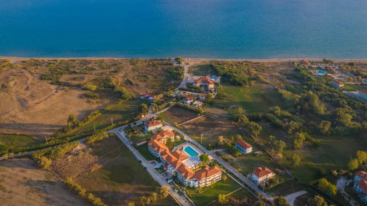 Denny'S Inn Kalamáki Kültér fotó