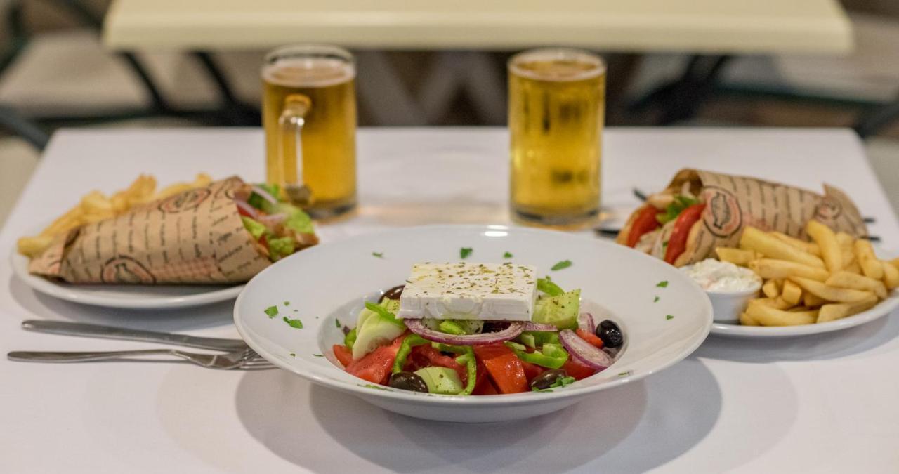 Denny'S Inn Kalamáki Kültér fotó
